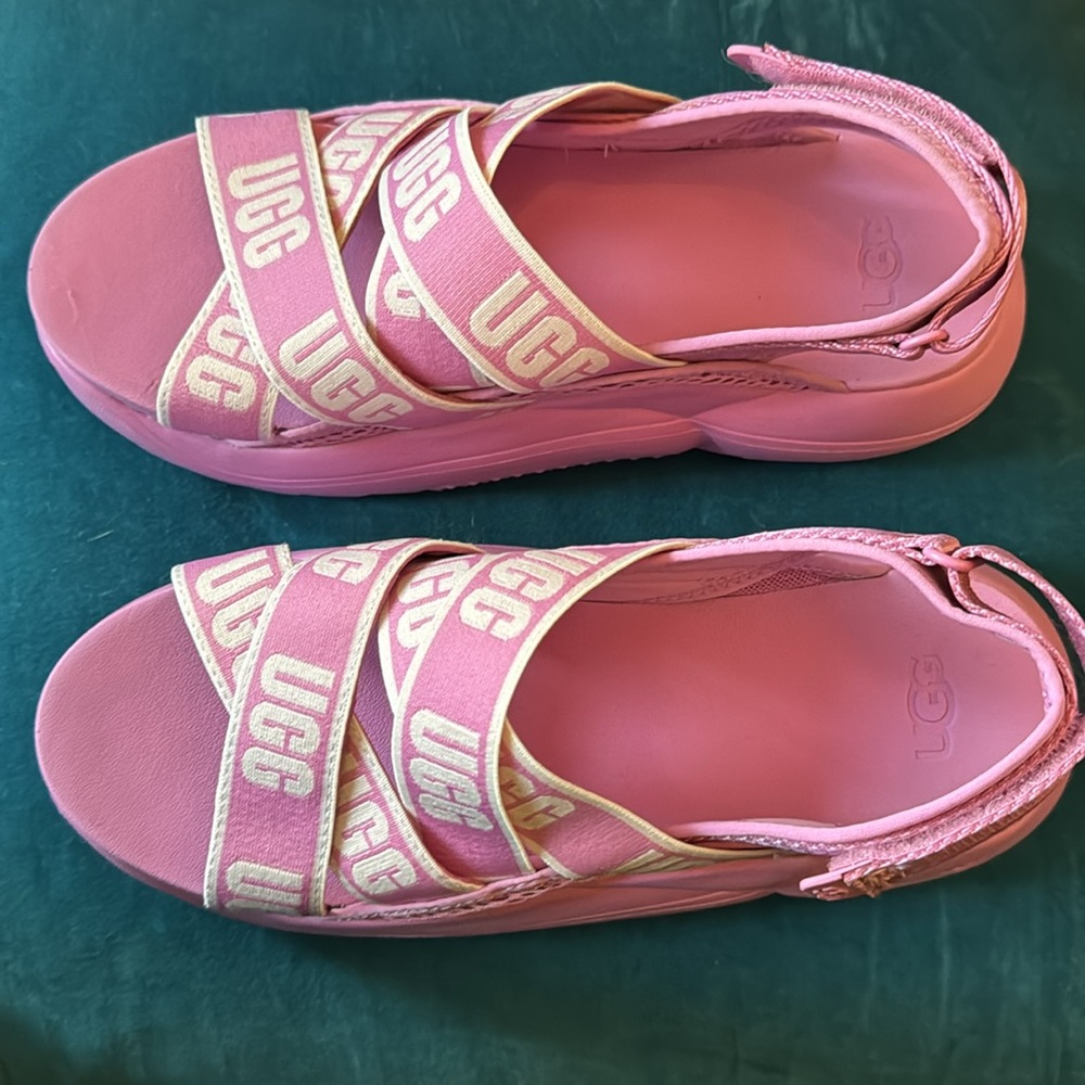 Ugg La Cloud Sandals - image 8